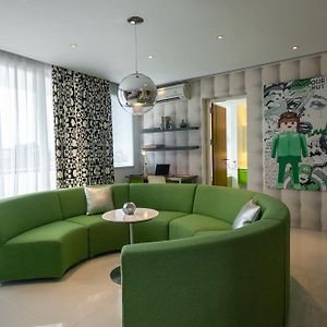 Studio Grand